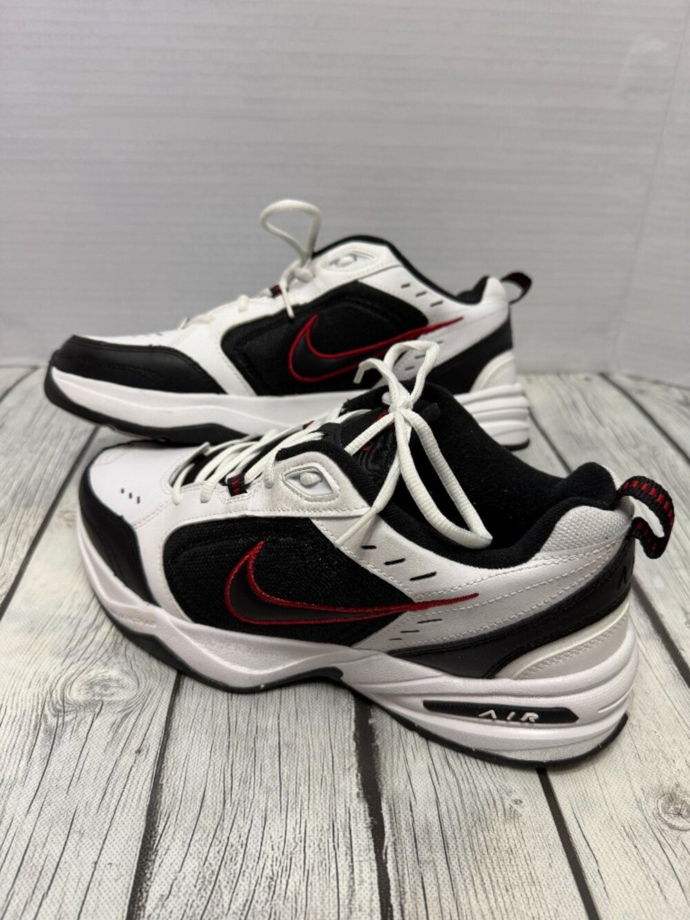 Nike Air Monarch IV